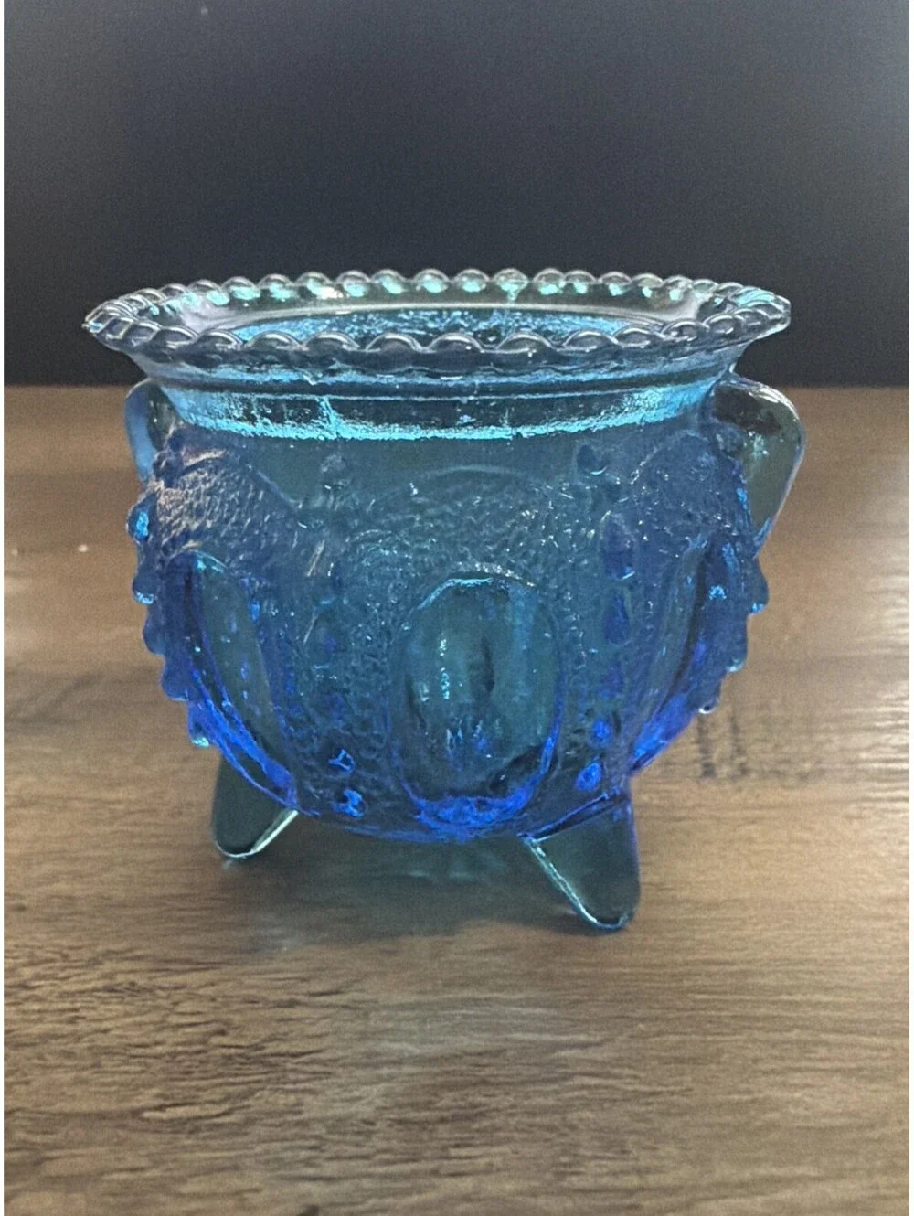 RARE VTG Degenhart Sapphire   Glass Gypsy Pot Cauldron Toothpick Holder